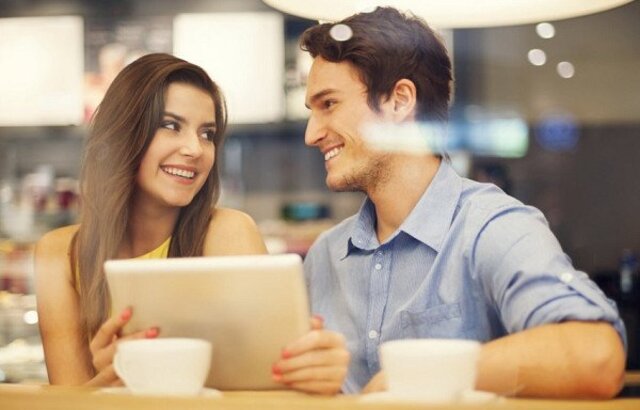 Ngoại tình tư tưởng là gì? Dấu hiệu và cách khắc phục 4 Dấu hiệu ngoại tình tư tưởng
