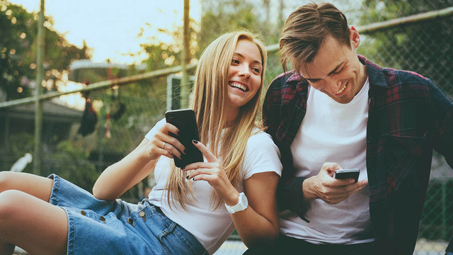 99+ Biểu hiện của đàn ông khi yêu thật lòng nên biết 3 Nếu yêu thật lòng anh ấy sẽ luôn dành thời gian cho bạn