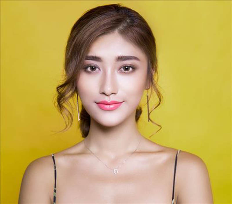 7 tướng mặt đàn bà ngoại tình, không chung thủy thường thấy 4 mat-nhon-tuong-hinh-hoa